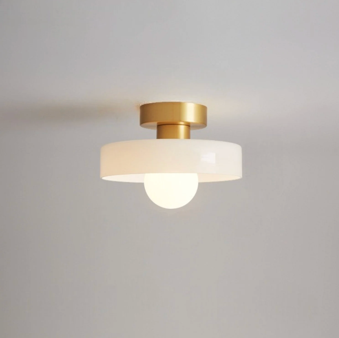 Rund flad LED-loftlampe i minimalistisk design