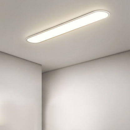 Slank oval plafond i sort eller hvid - Lumzi