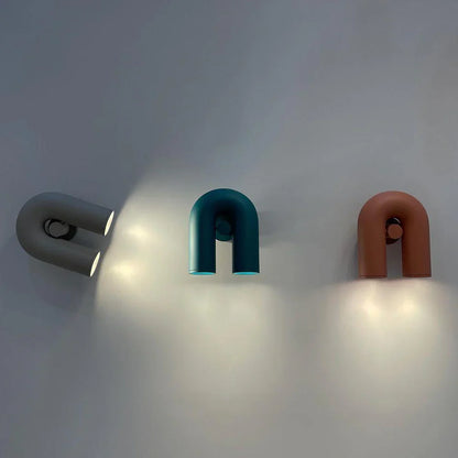 Bueformet LED-væglampe i moderne design