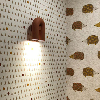 Bueformet LED-væglampe i moderne design