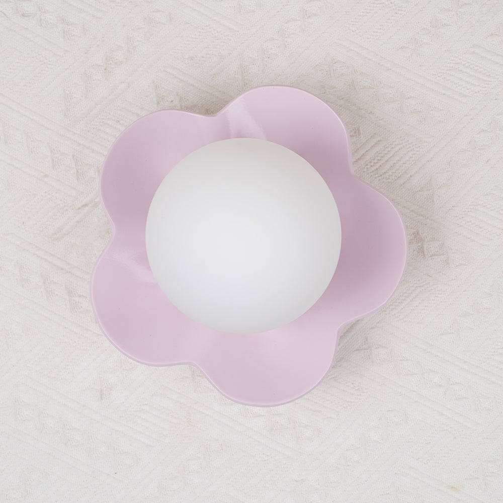 Blomstervæglampe med opalglasglobe - Lumzi