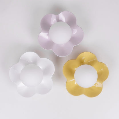 Blomstervæglampe med opalglasglobe - Lumzi