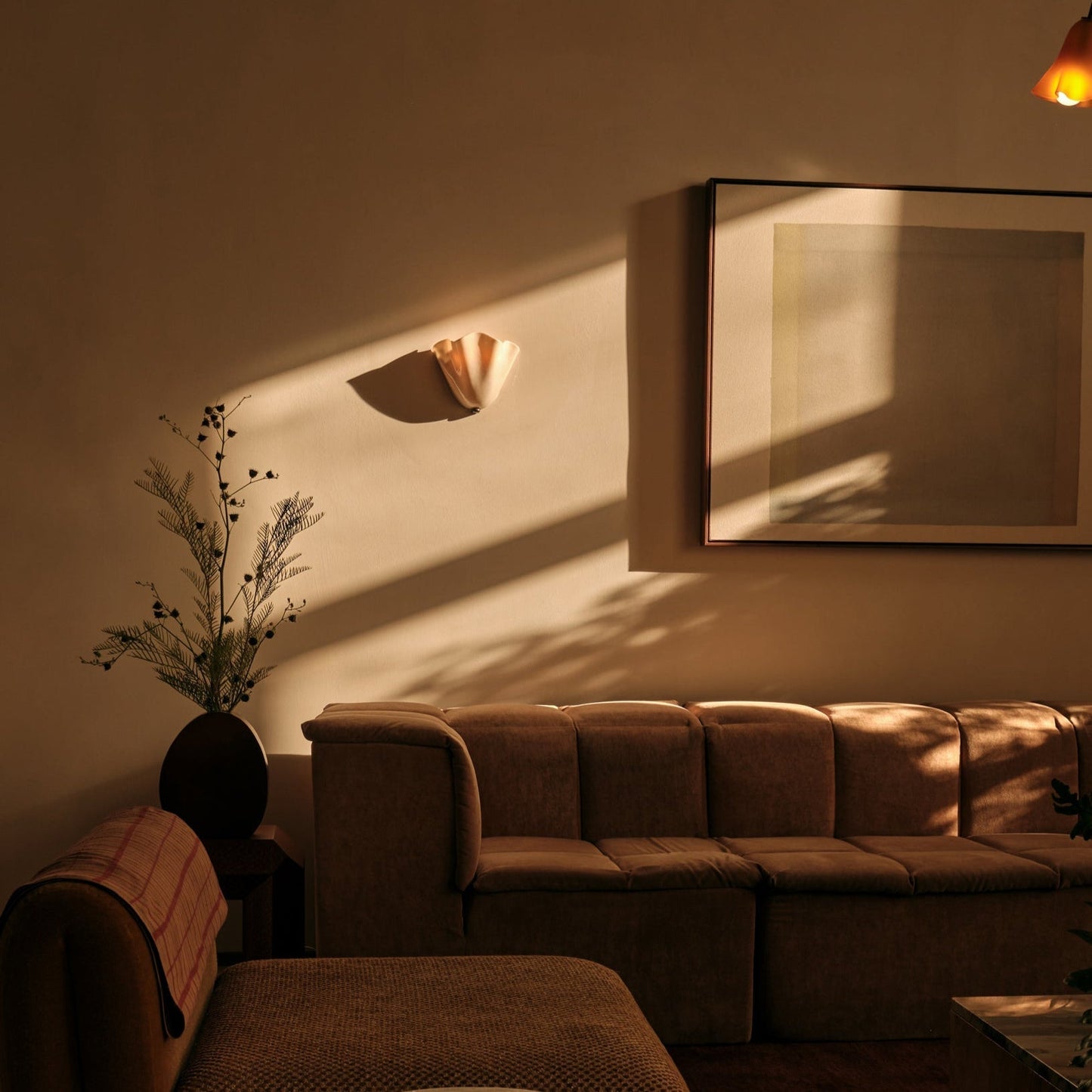 Dekorativ væglampe med glasskærm – retrostil