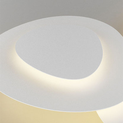 Plafond i hvid metal, skyformede paneler - Lumzi