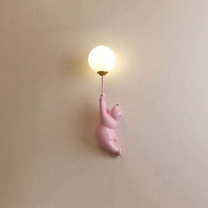 Væglampe i resin med bjørn og ballon - Lumzi