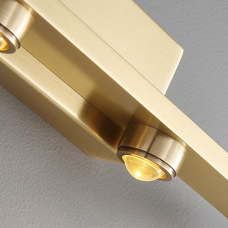 Lineær LED-væglampe med spots - Lumzi