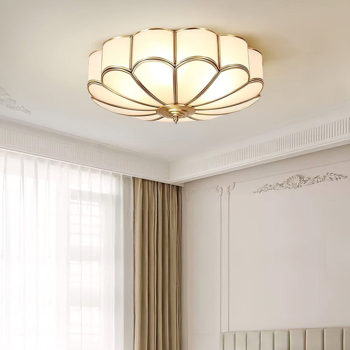 Plafond i messing med matteret glas - Lumzi