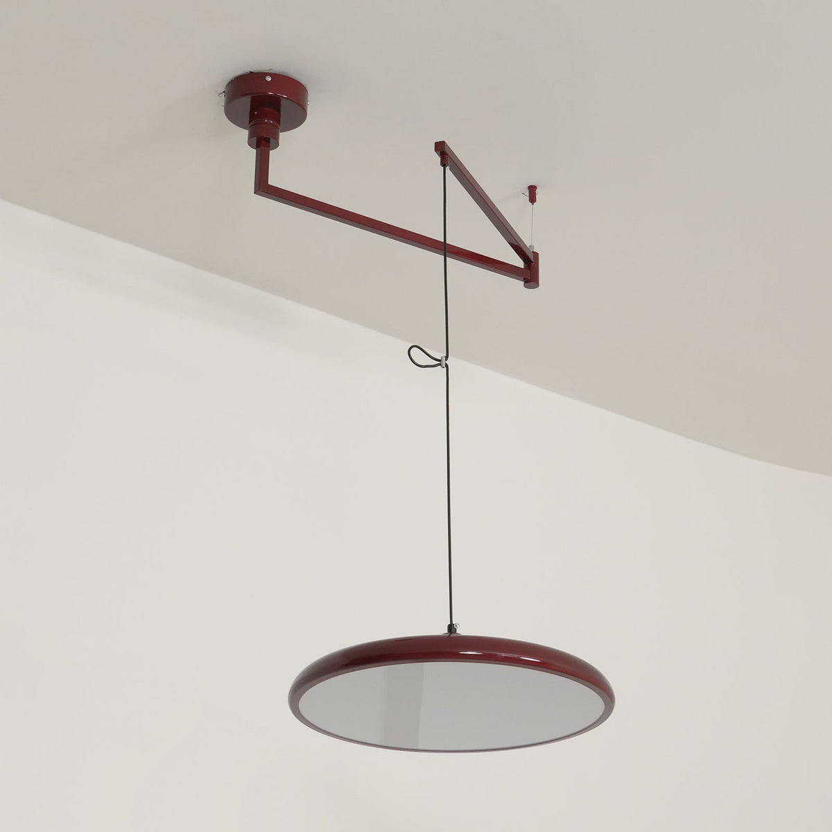 Pendel med svingarm og skive i Bauhaus-stil - Lumzi