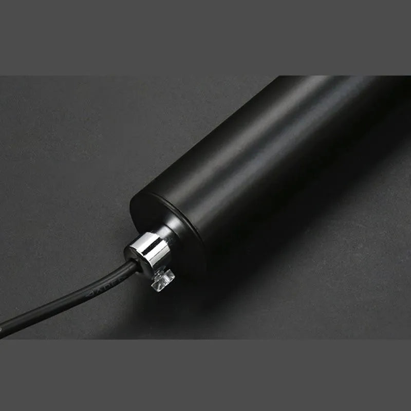 Slank LED-pendel i metal - Lumzi