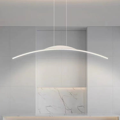 Buet lineær LED-pendel i metal - Lumzi