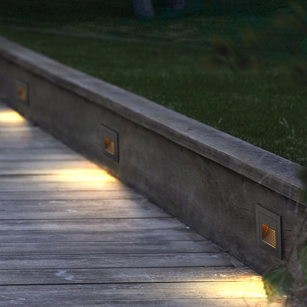 Indbygget LED-trappelampe til udendørs brug - Lumzi