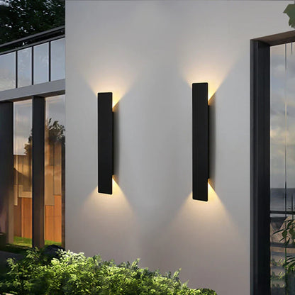 Udendørs LED-væglampe med op- og nedlys IP65