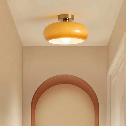 Pendellampe med opaliserende glasskærm – elegant retro Bauhaus-stil