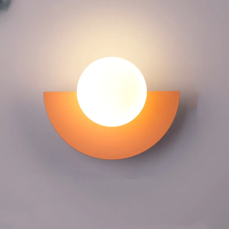 Geometrisk LED-væglampe med halvcirkel