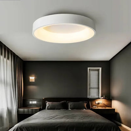 Rund LED-loftlampe i minimalistisk design