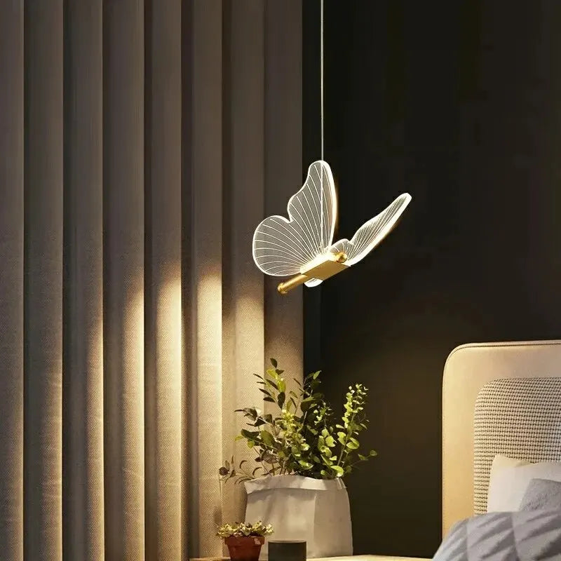 LED pendellampe i sommerfugleform – designerlampe til soveværelse og stue