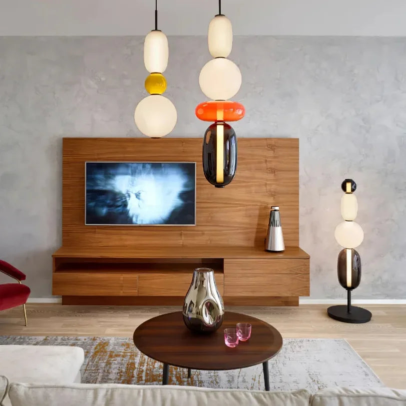 Farverig LED-pendellampe i glas