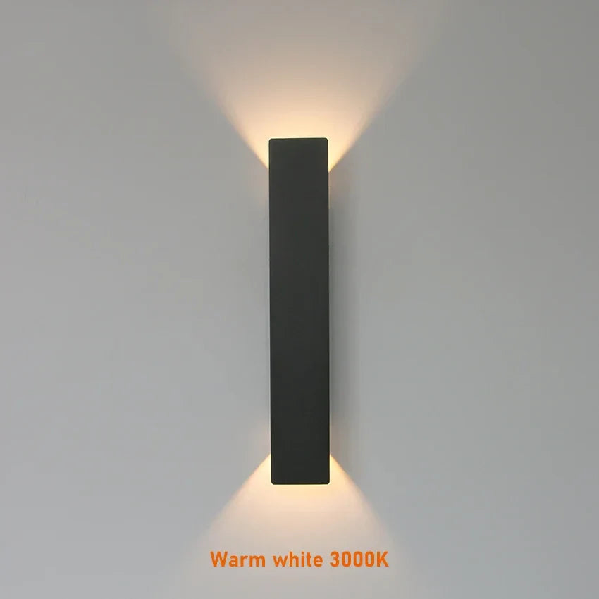 Udendørs LED-væglampe med op- og nedlys IP65