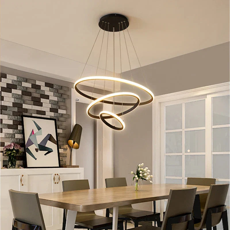 Designer LED-pendellampe med tredimensionelle ringe