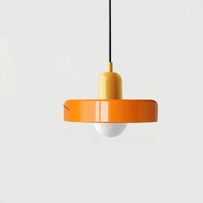 Bauhaus-pendellampe med farvet glasskærm