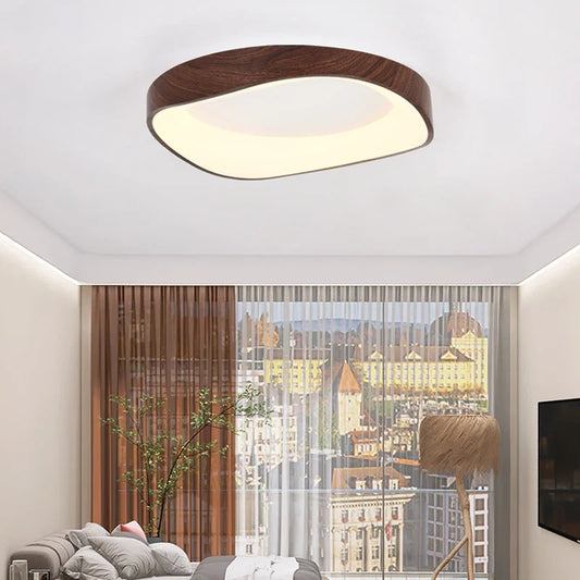 Skandinavisk LED-loftlampe – Moderne påbygningslampe med træeffekt