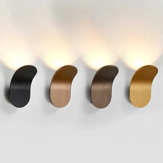 Moderne LED-væglampe med minimalistisk design