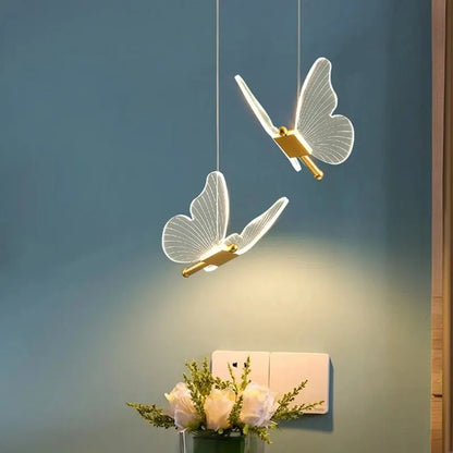 LED pendellampe i sommerfugleform – designerlampe til soveværelse og stue