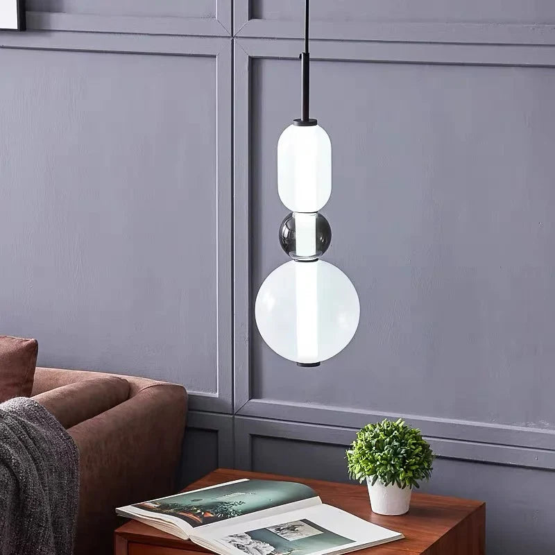Farverig LED-pendellampe i glas