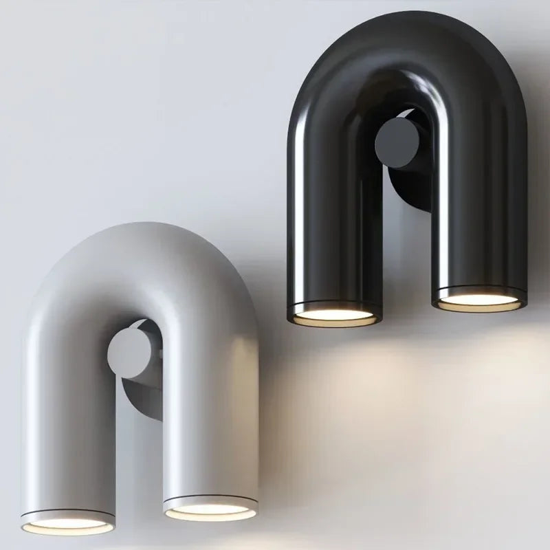 Bueformet LED-væglampe i moderne design
