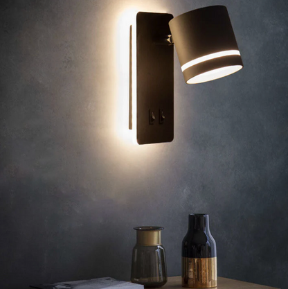 Moderne LED-væglampe med justerbar reflektor og dobbelt afbryder