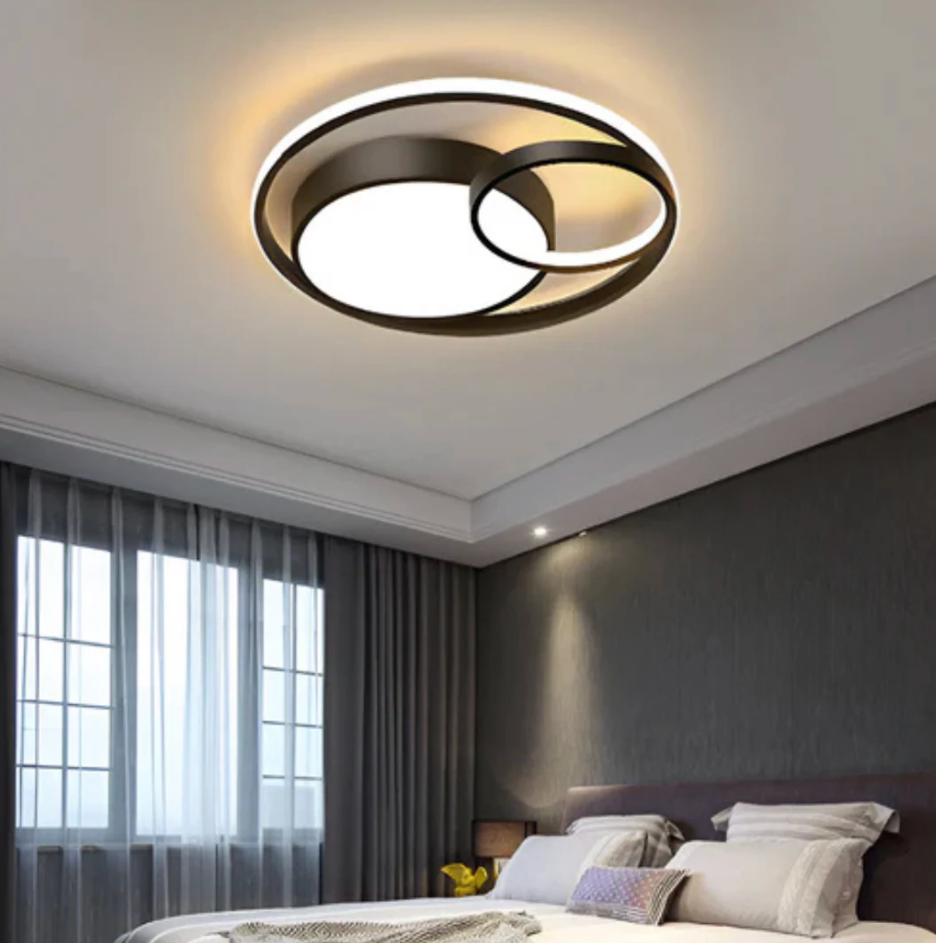 Moderne LED-loftlampe med dekorative ringe