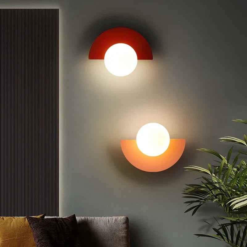 Geometrisk LED-væglampe med halvcirkel