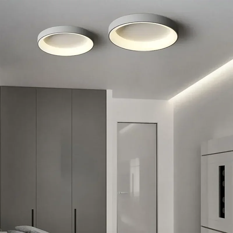 Rund LED-loftlampe i minimalistisk design