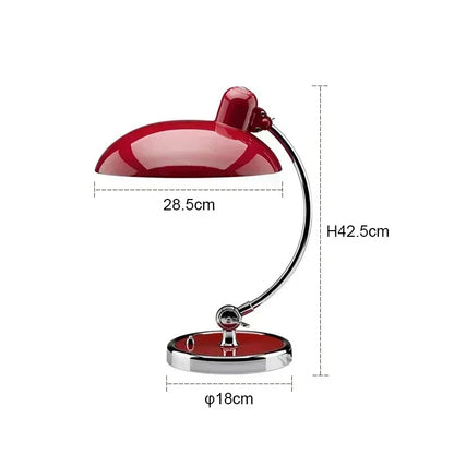 Retro bordlampe i metal med forkromet fod