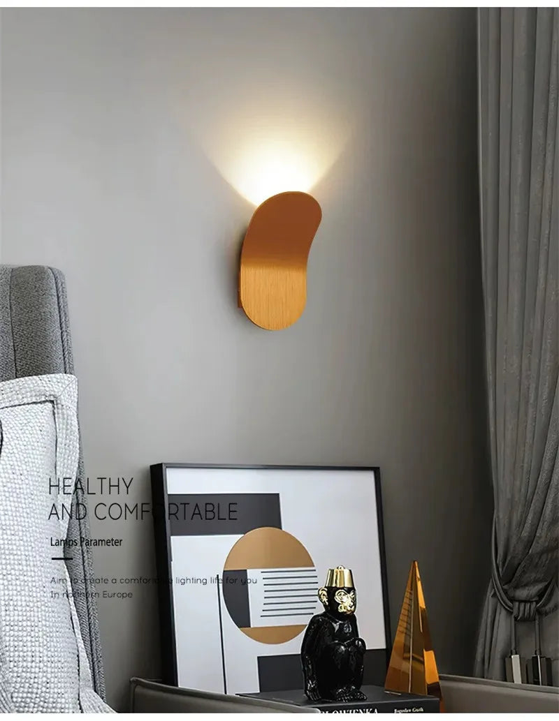 Moderne LED-væglampe med minimalistisk design