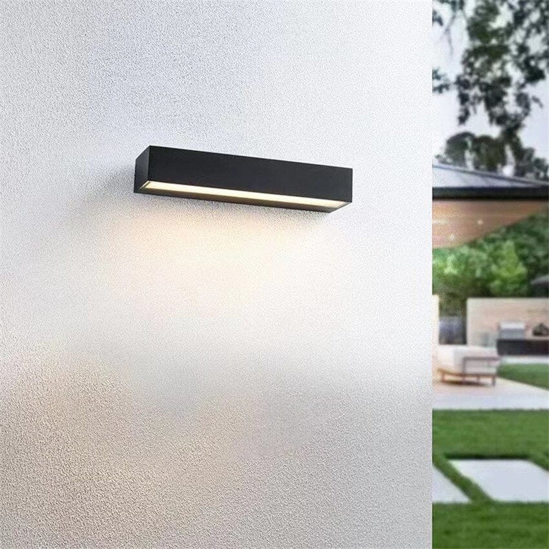 Moderne LED væglampe til udendørs brug