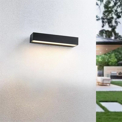 Moderne LED væglampe til udendørs brug