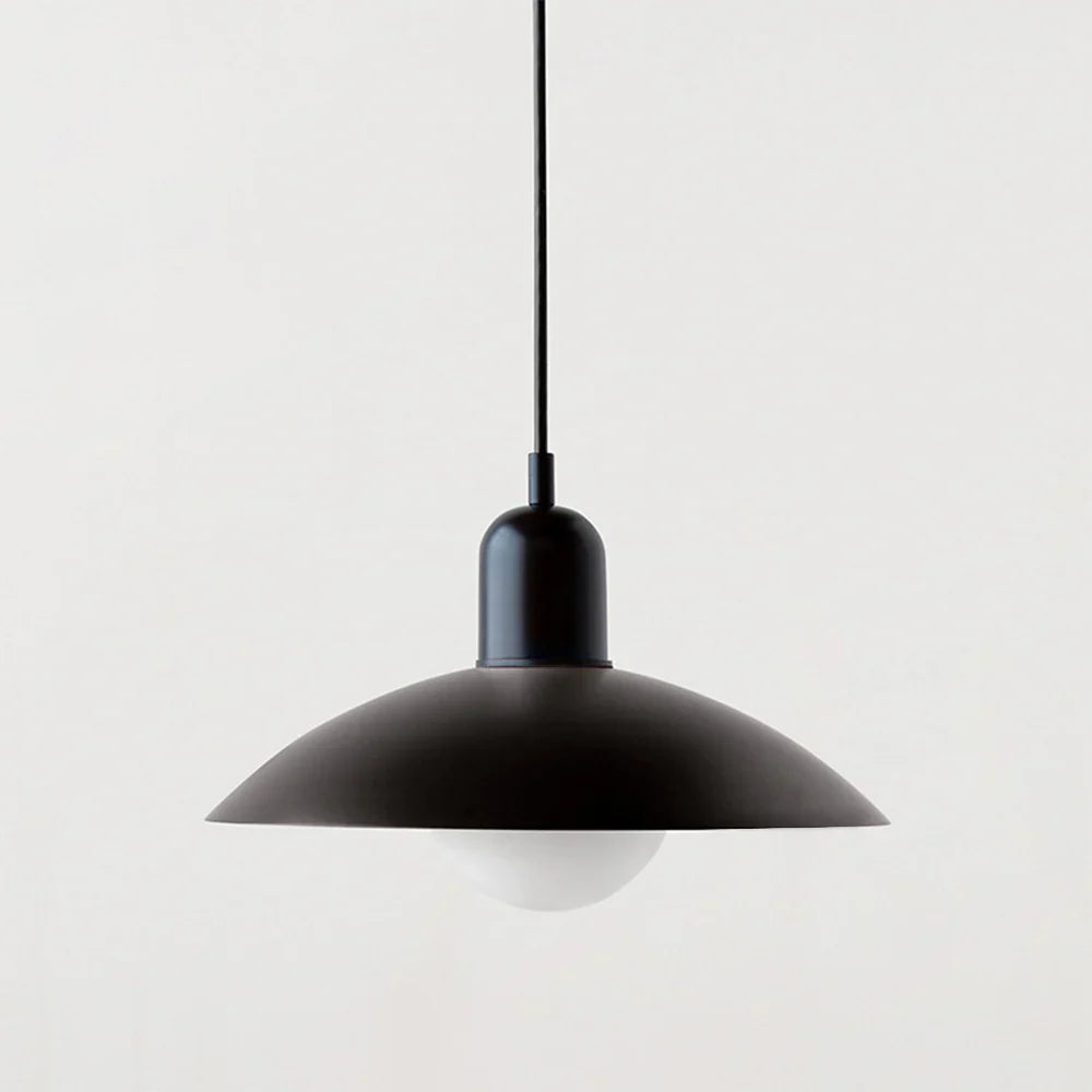 Moderne pendellampe med tofarvet design