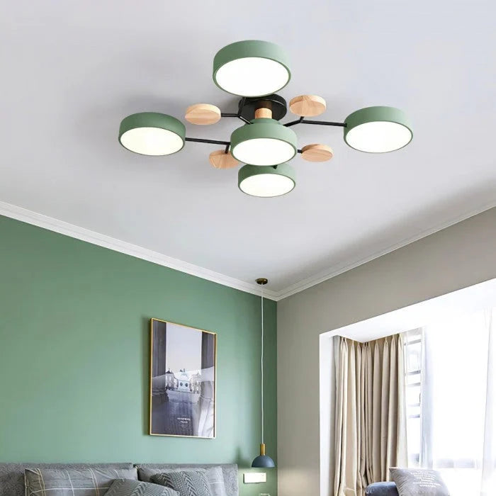 Moderne LED-loftlampe med flere arme og trædetaljer