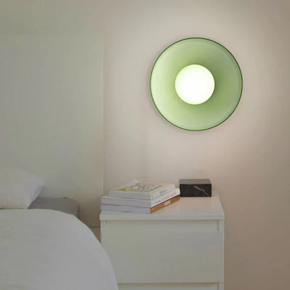 Moderne loftlampe i glas med minimalistisk design