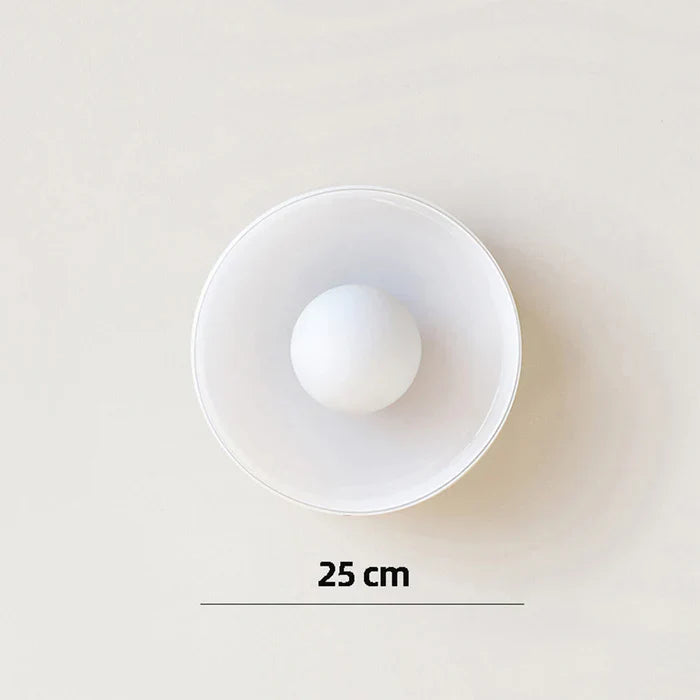 Moderne loftlampe i glas med minimalistisk design