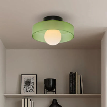 Moderne loftlampe i glas med minimalistisk design