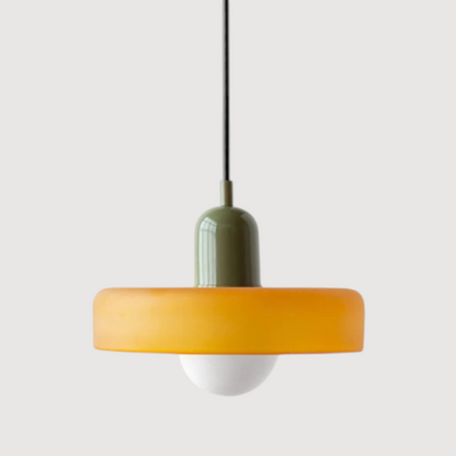 Bauhaus-pendellampe med farvet glasskærm