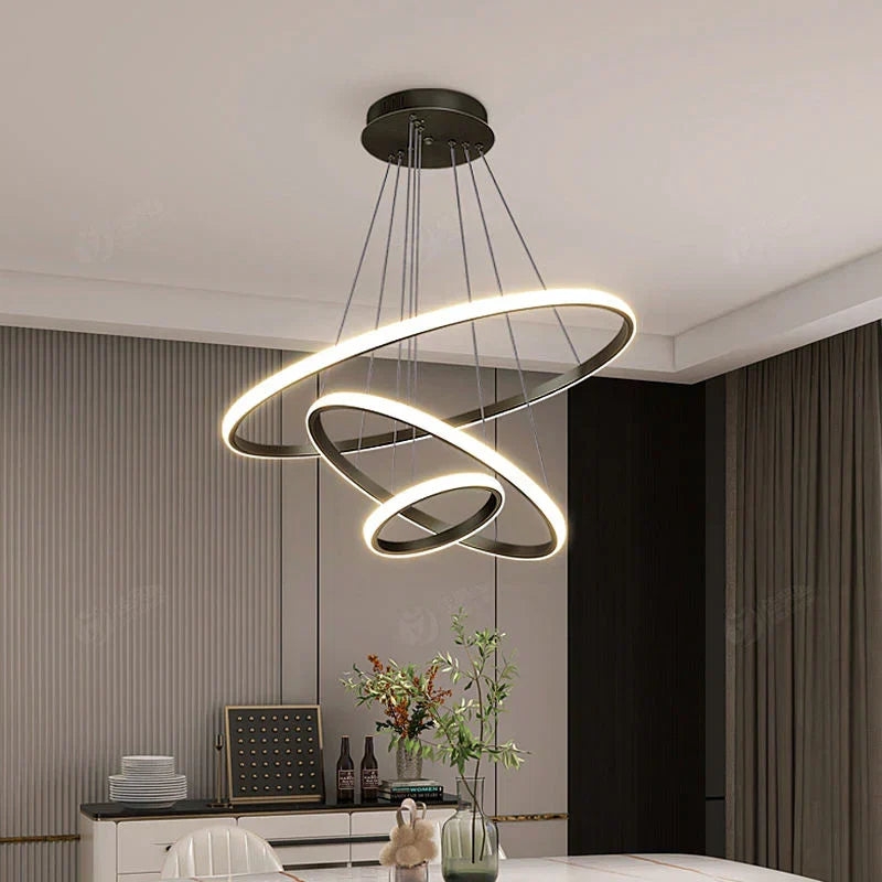 Designer LED-pendellampe med tredimensionelle ringe