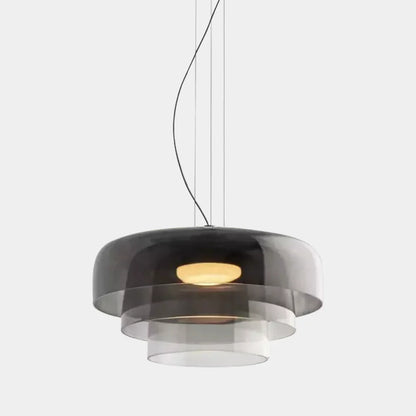 Moderne glaspendellampe med lagdelt skærm – retro-inspireret design