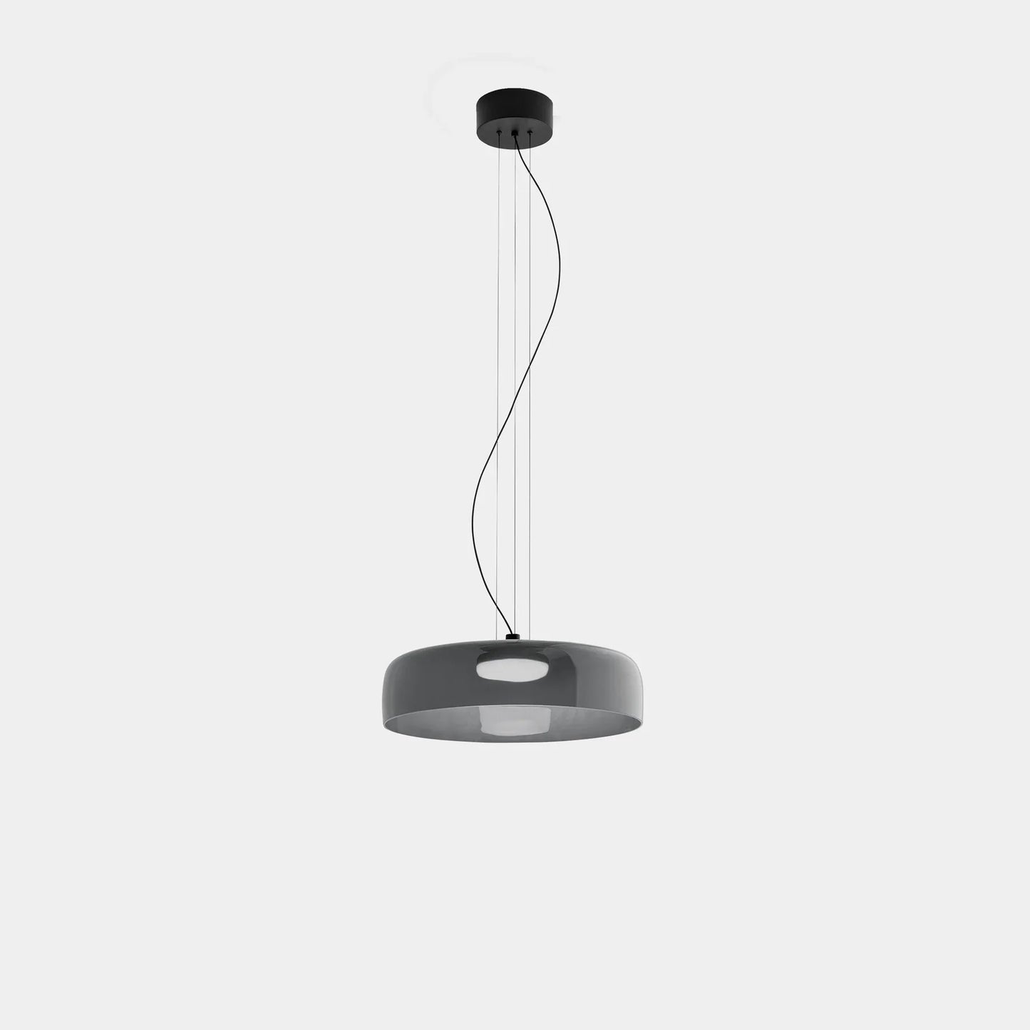 Moderne glaspendellampe med lagdelt skærm – retro-inspireret design