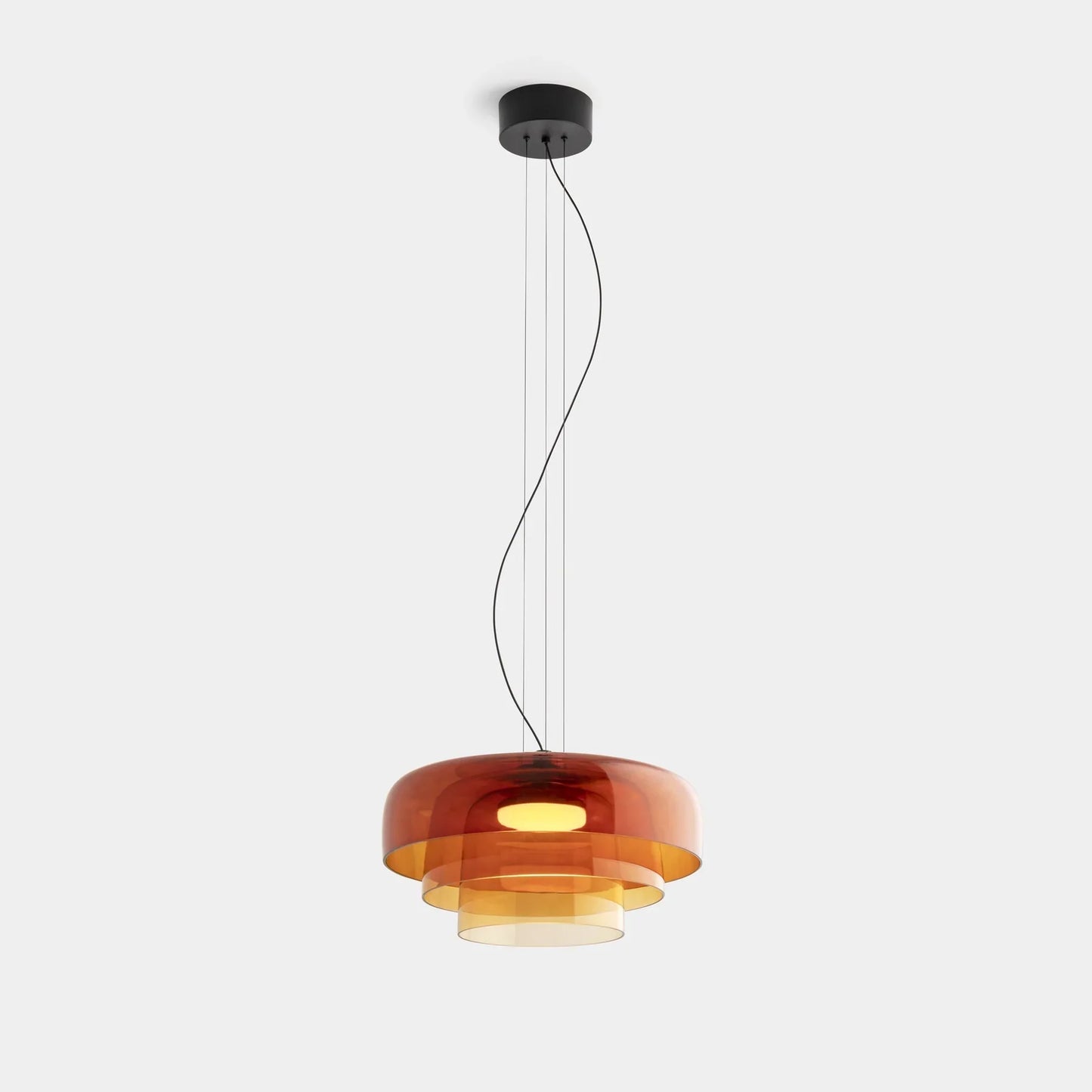 Moderne glaspendellampe med lagdelt skærm – retro-inspireret design