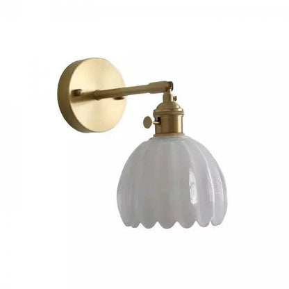 Retro væglampe med tulipanformet glasskærm