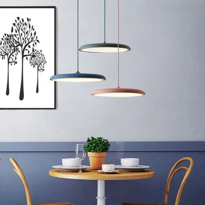 Ultratynd LED-pendellampe med rund skærm