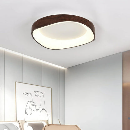 Skandinavisk LED-loftlampe – Moderne påbygningslampe med træeffekt